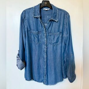 Chico's Classic Blue Denim Top w/ Roll-Tab Sleeves - Size 0.5 / US 6